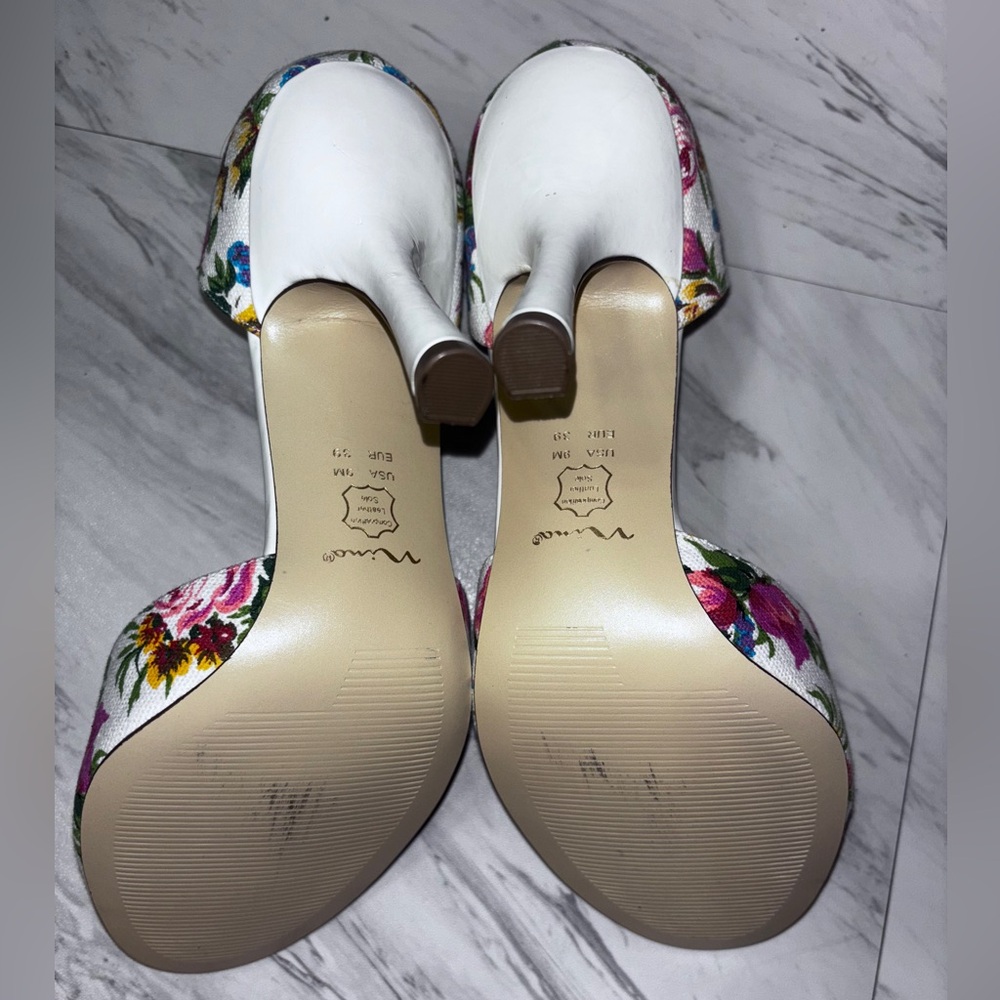 NWT Nina Floral Women's Heels Size: 9 With box - Picture 2 of 7